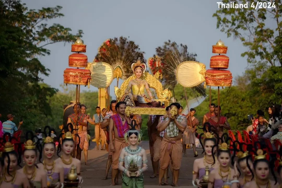 THAILAND 🇹🇭 |  ANCIENT COSTUME IN LAVO KINGDOM