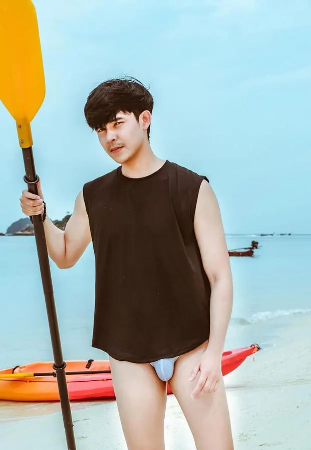 บอมเบอร์บอยส์