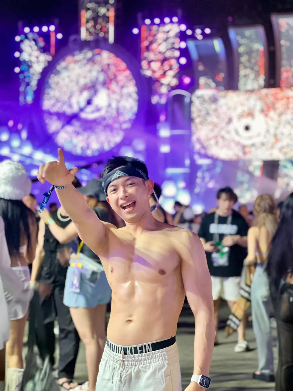 สงกรานต์พลีกาย