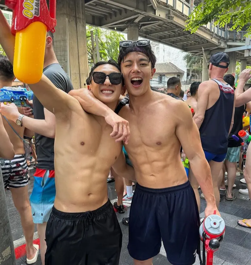 สงกรานต์พลีกาย