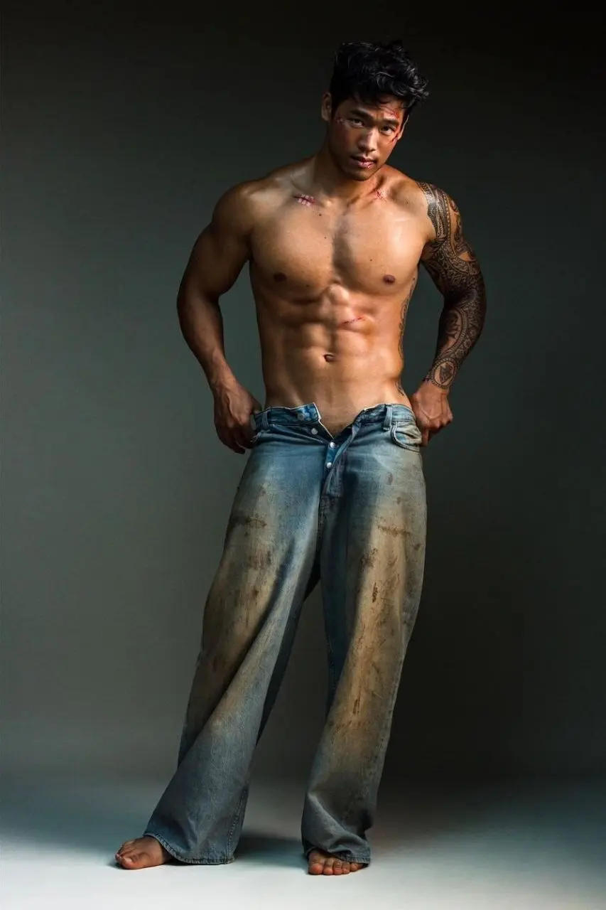 Model : leongjiunn (IG) Photographer : Apollo_art_photography