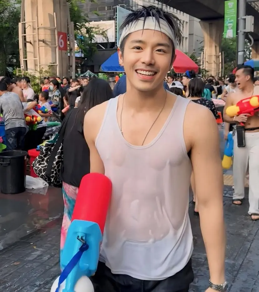 เยิ้มเยิฟ