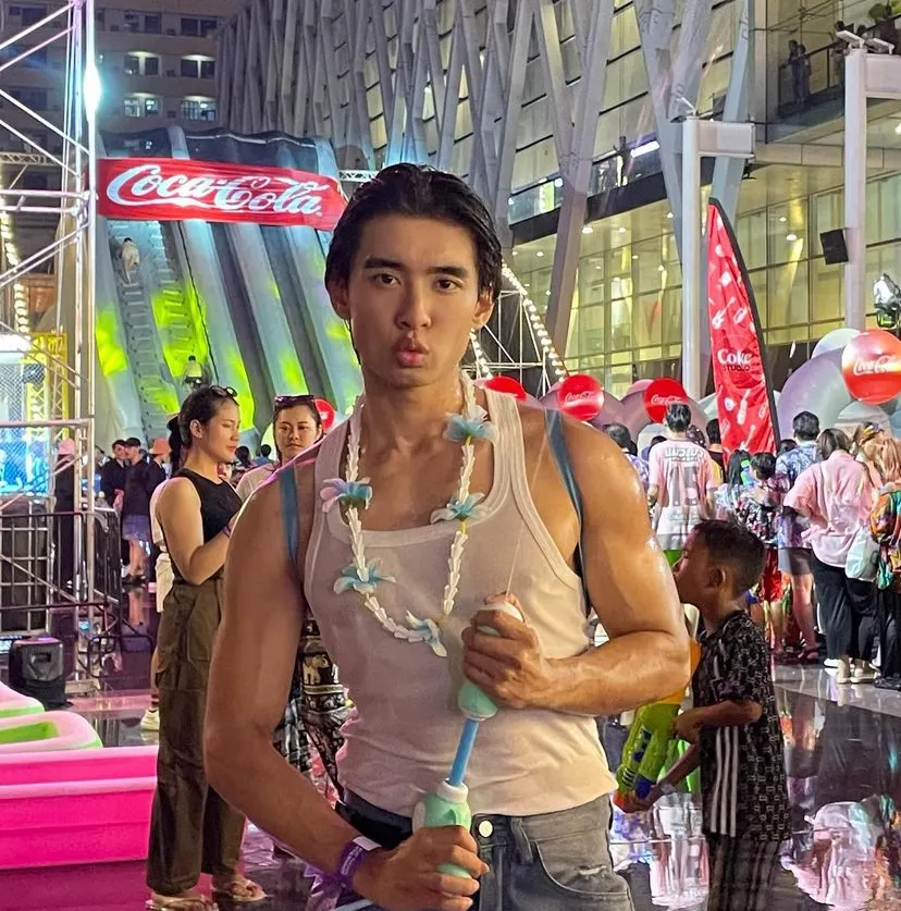เยิ้มเยิฟ