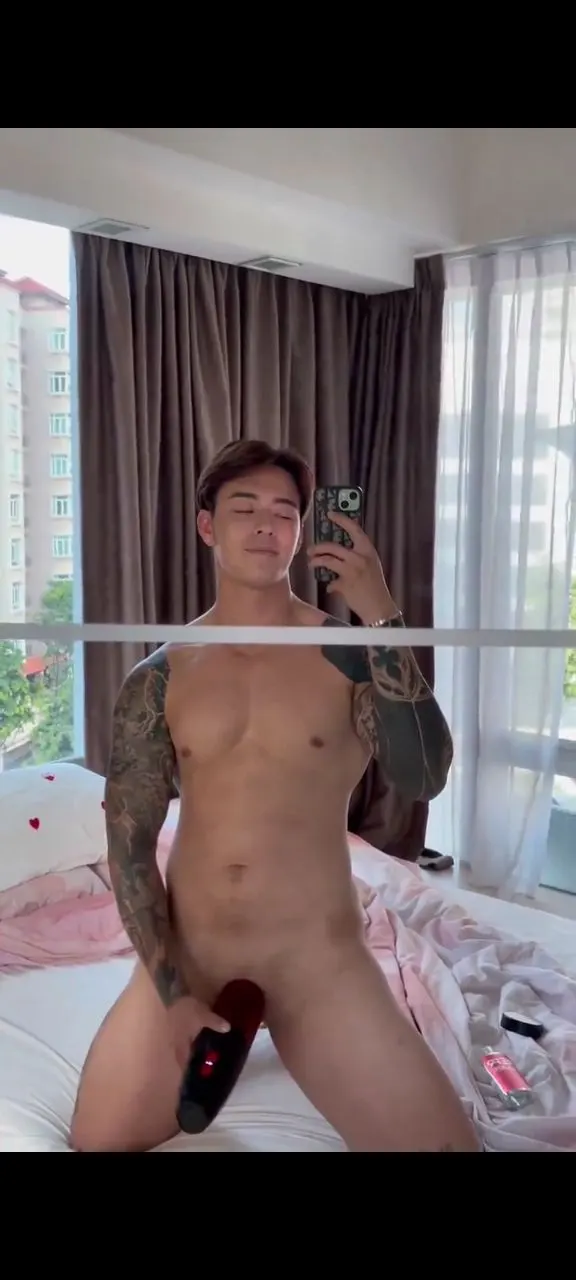 หนุ่มเกาหลีเที่ยวสงกรานต์.