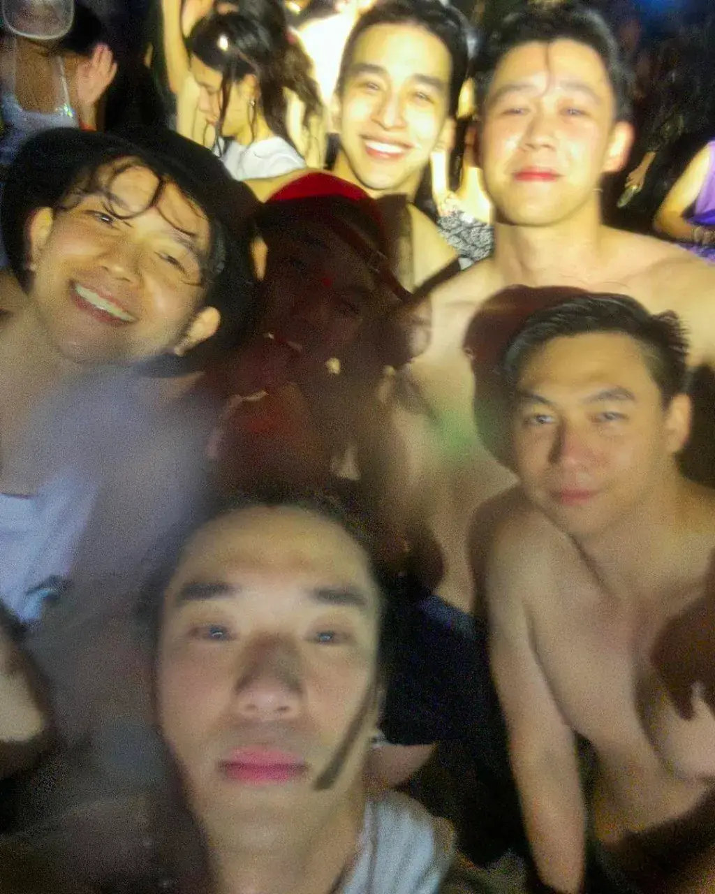น้ำช่วงสงกรานต์ยังไม่หมด