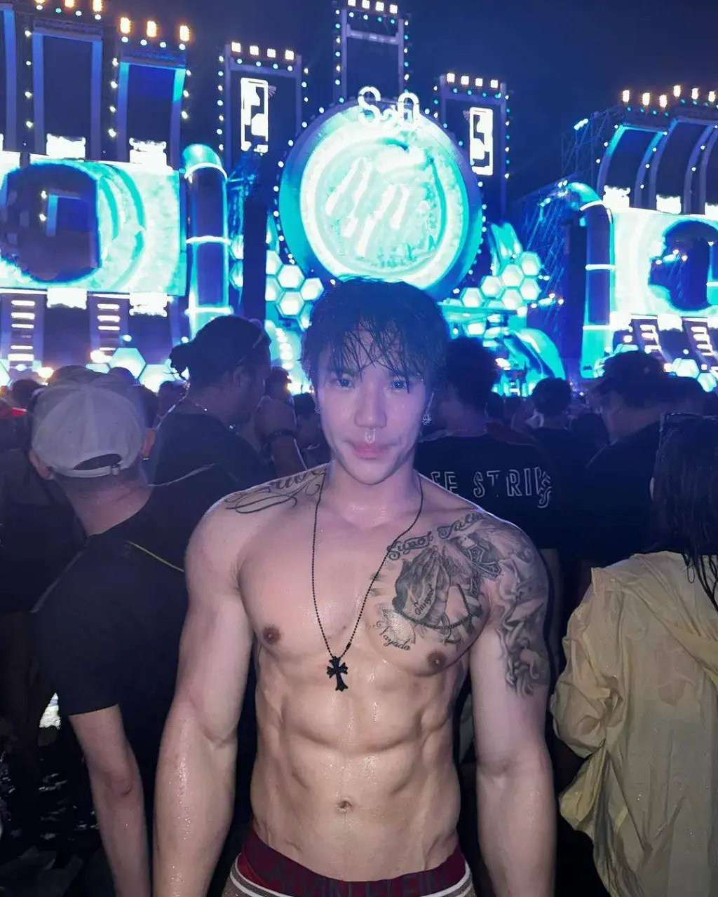 น้ำช่วงสงกรานต์ยังไม่หมด