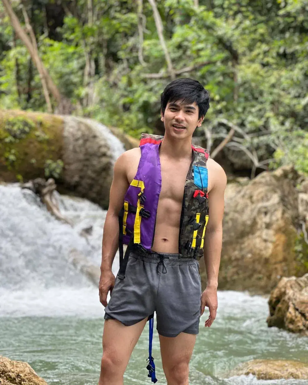 อยากโดนกระบอกล่างจัง