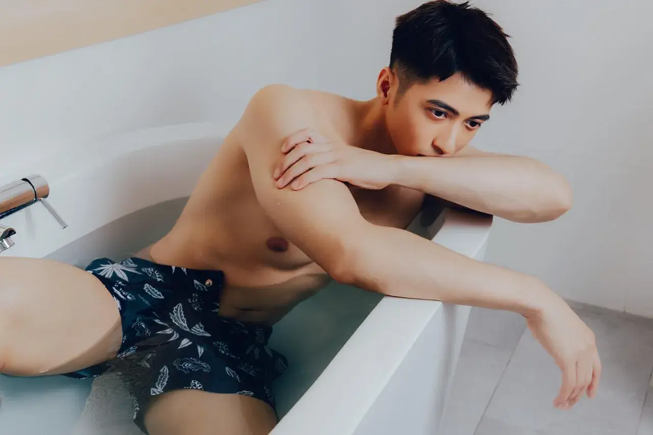 อยากโดนกระบอกล่างจัง