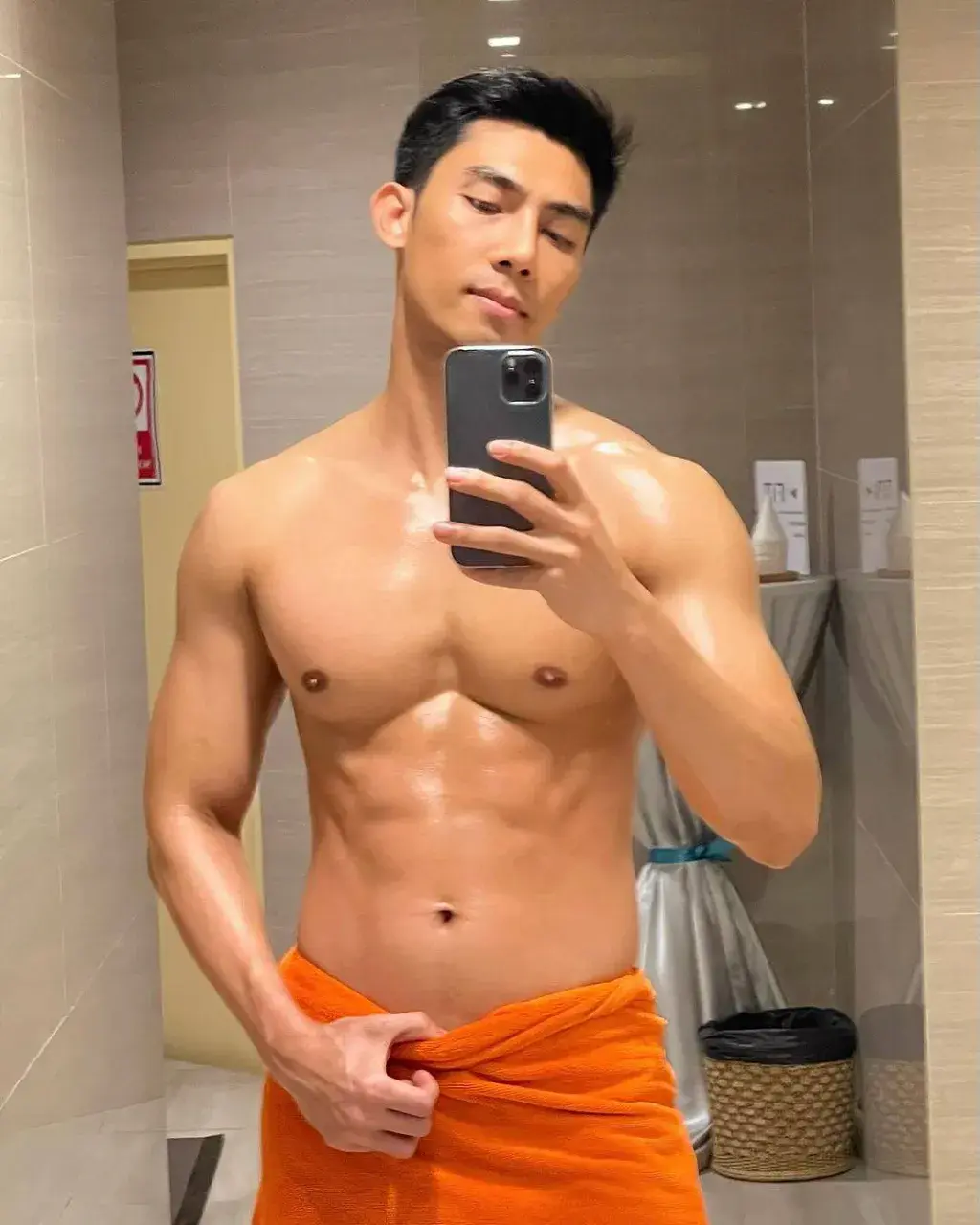 ก็มันแซ่บ
