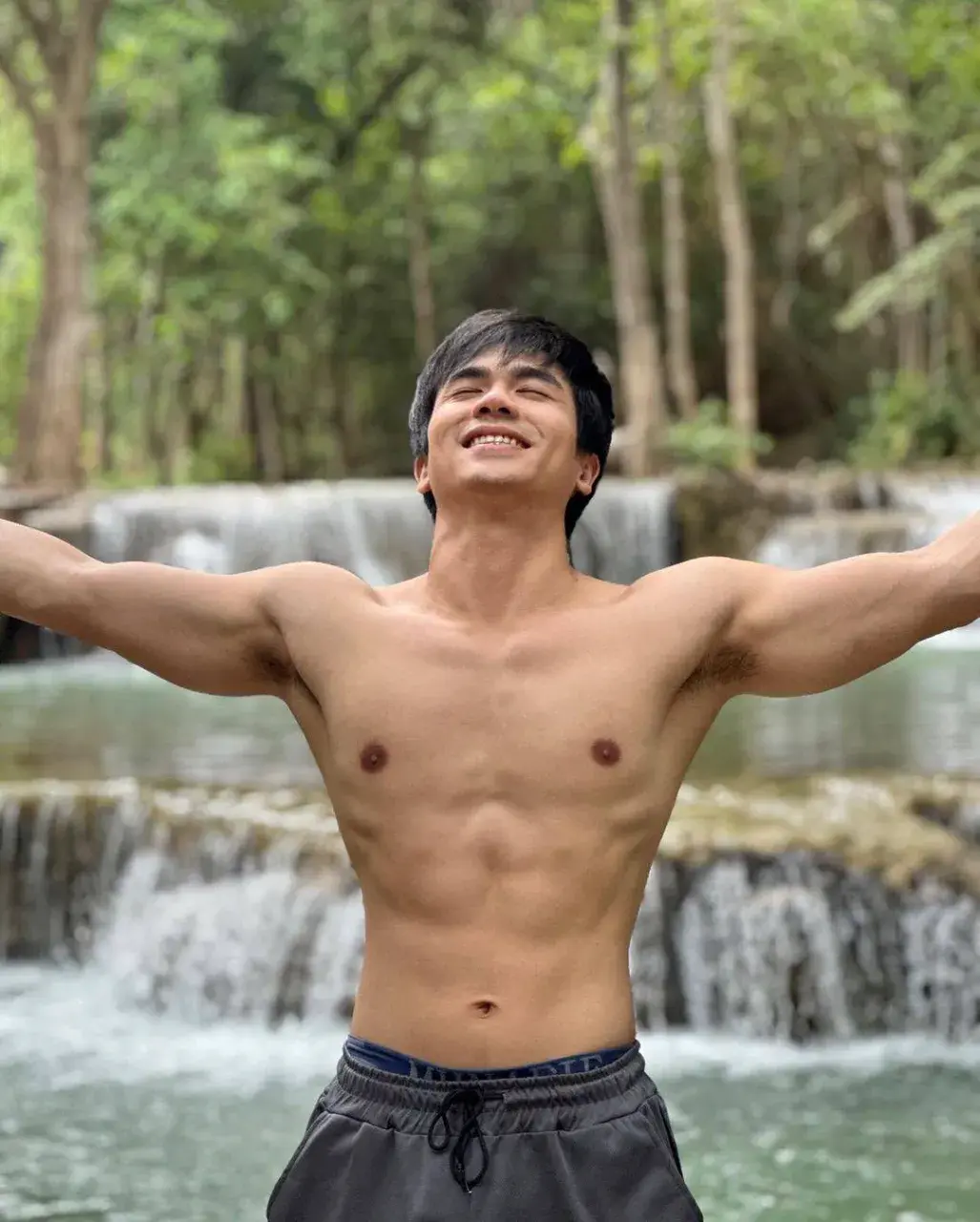 คลังเก็บไว้จิ้ม