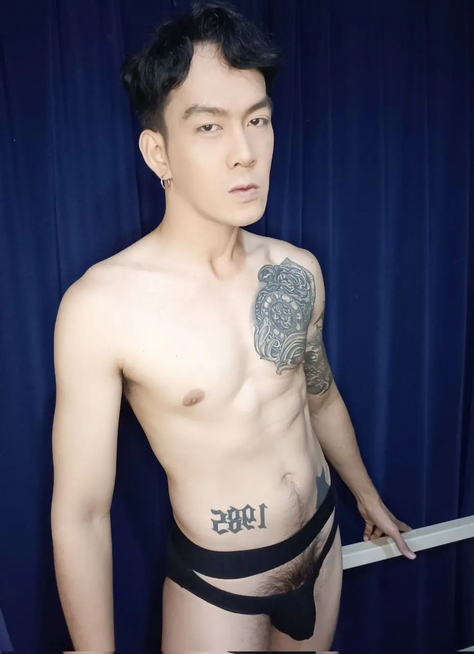 นายแบบน้ำหอม กามาสุตรา tw./@maggiephakin