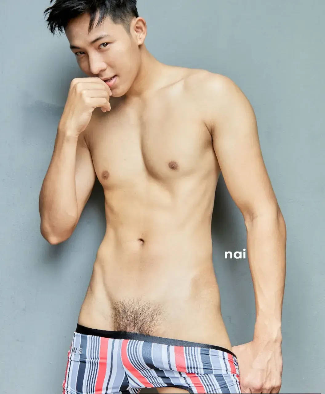 ใช่ชัวร์หน้ายั่วอกล่ำหน้าท้องมัดกล้ามต้นขาแน่นแมนๆจัดมา