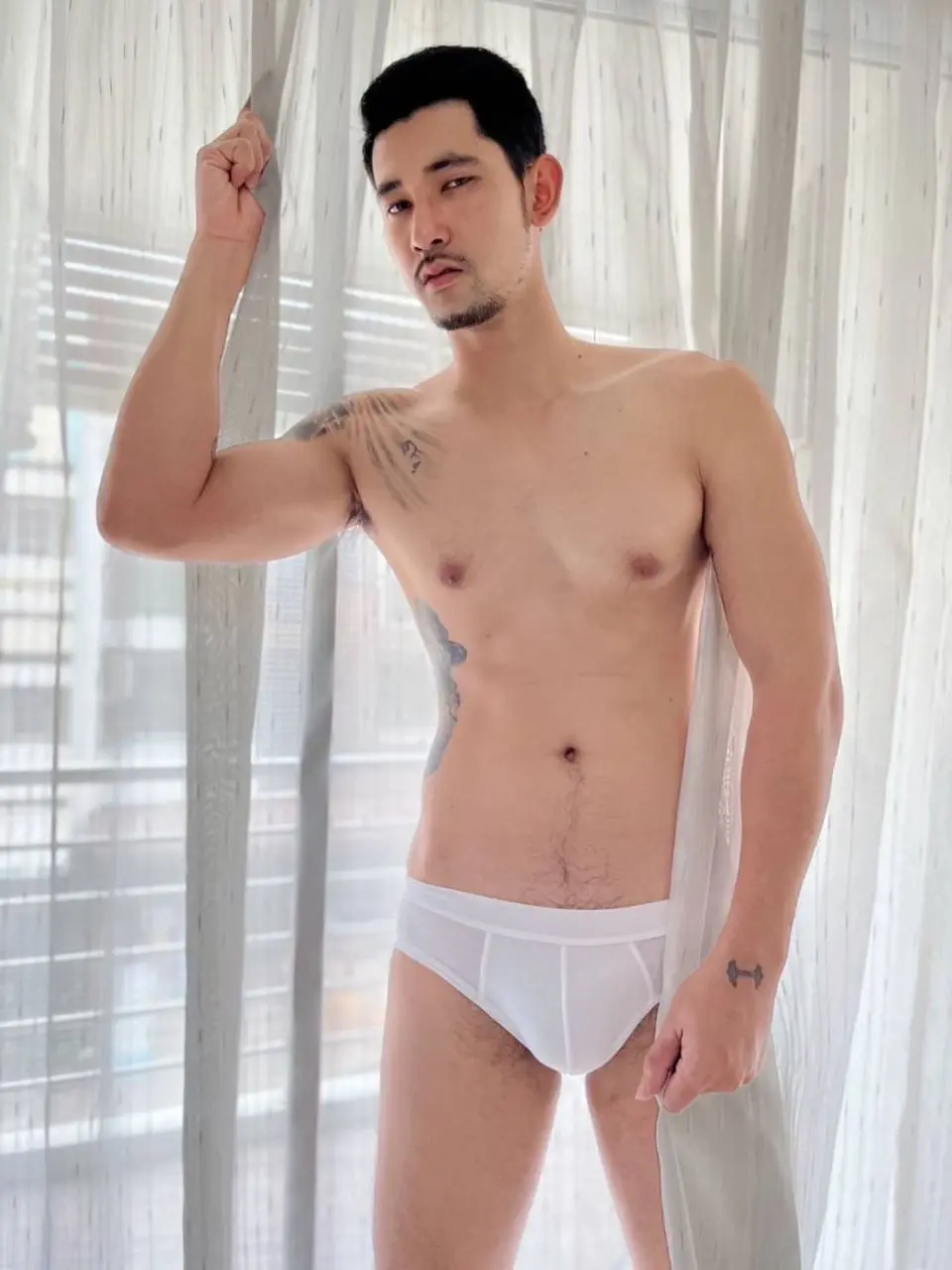 เดอะโชว์ พี่โรม.