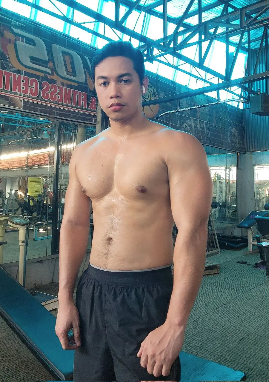 หล่อล่ำหมี หนุ่มฟิลิปปินส์