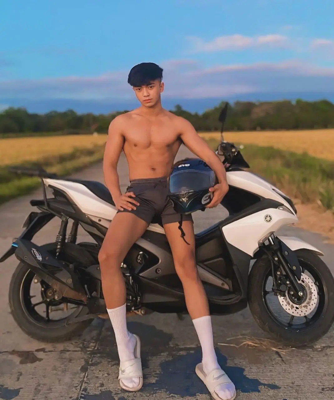 ไปแว้นกัน