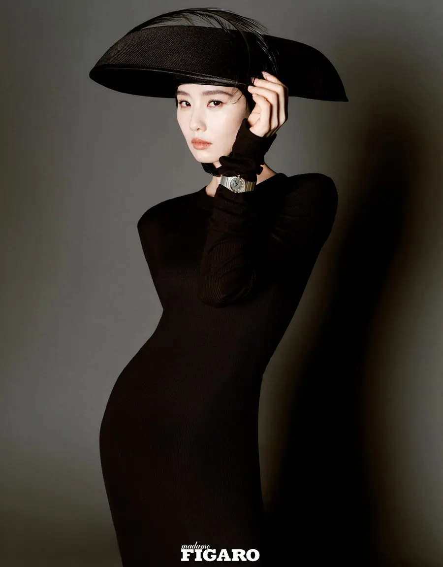 Liu Shishi @ madame FIGARO China April 2024