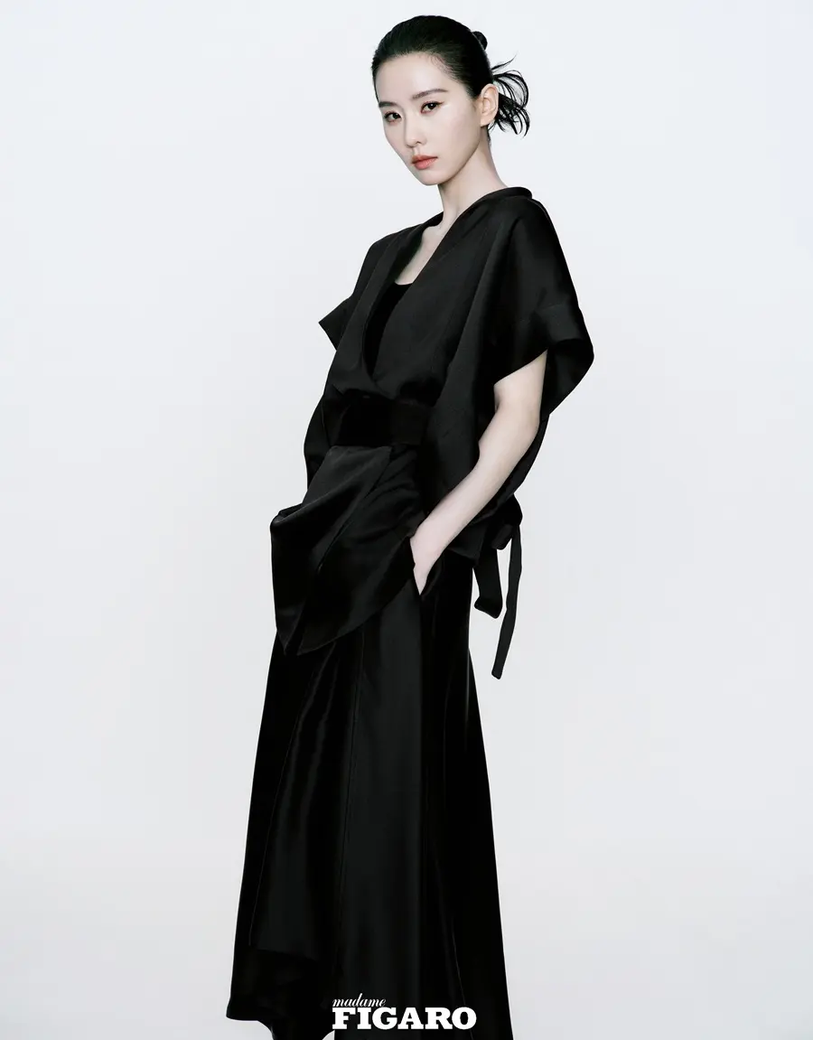 Liu Shishi @ madame FIGARO China April 2024