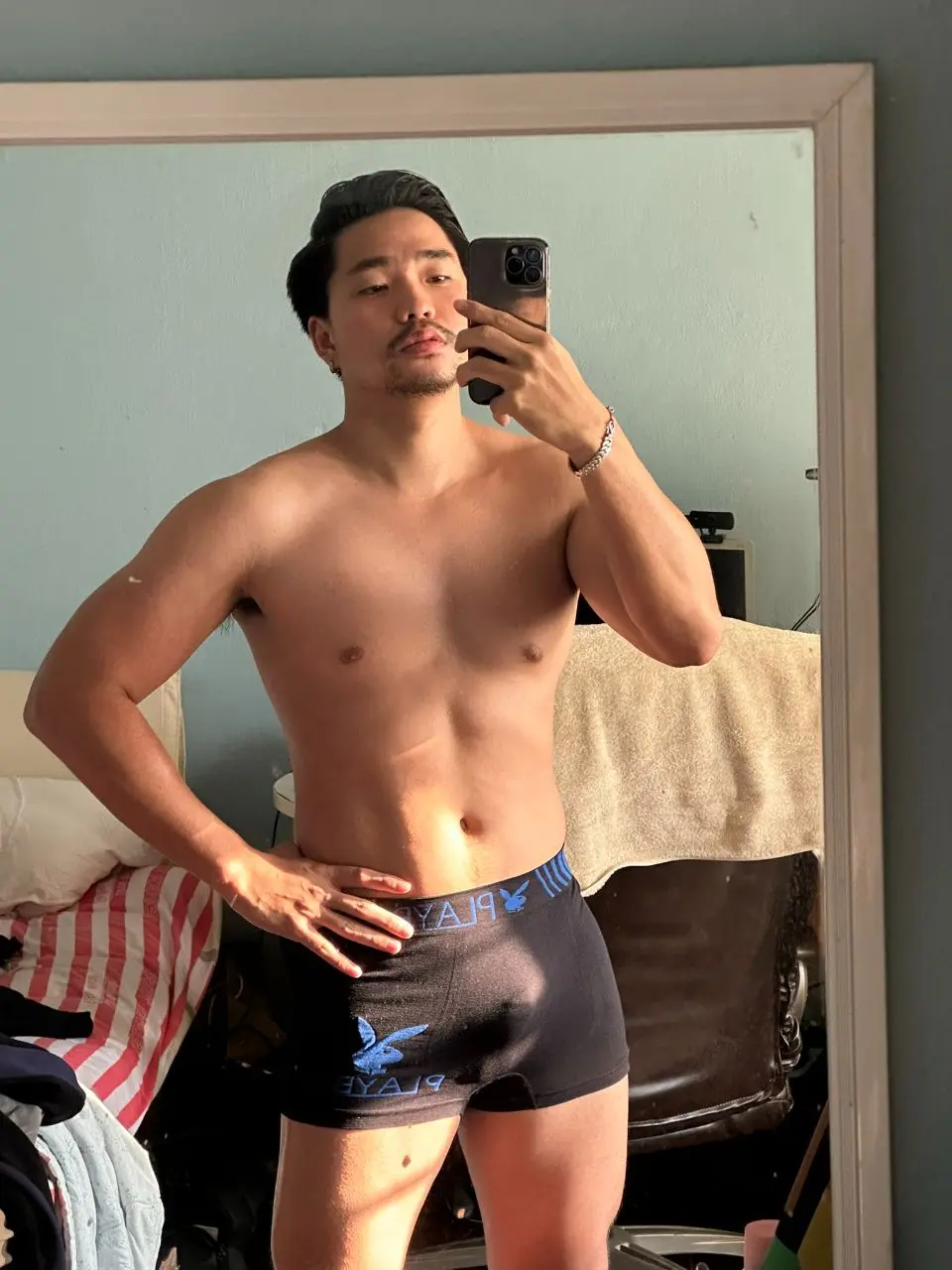 หล่อบ้าน ๆ.หมี ๆ.