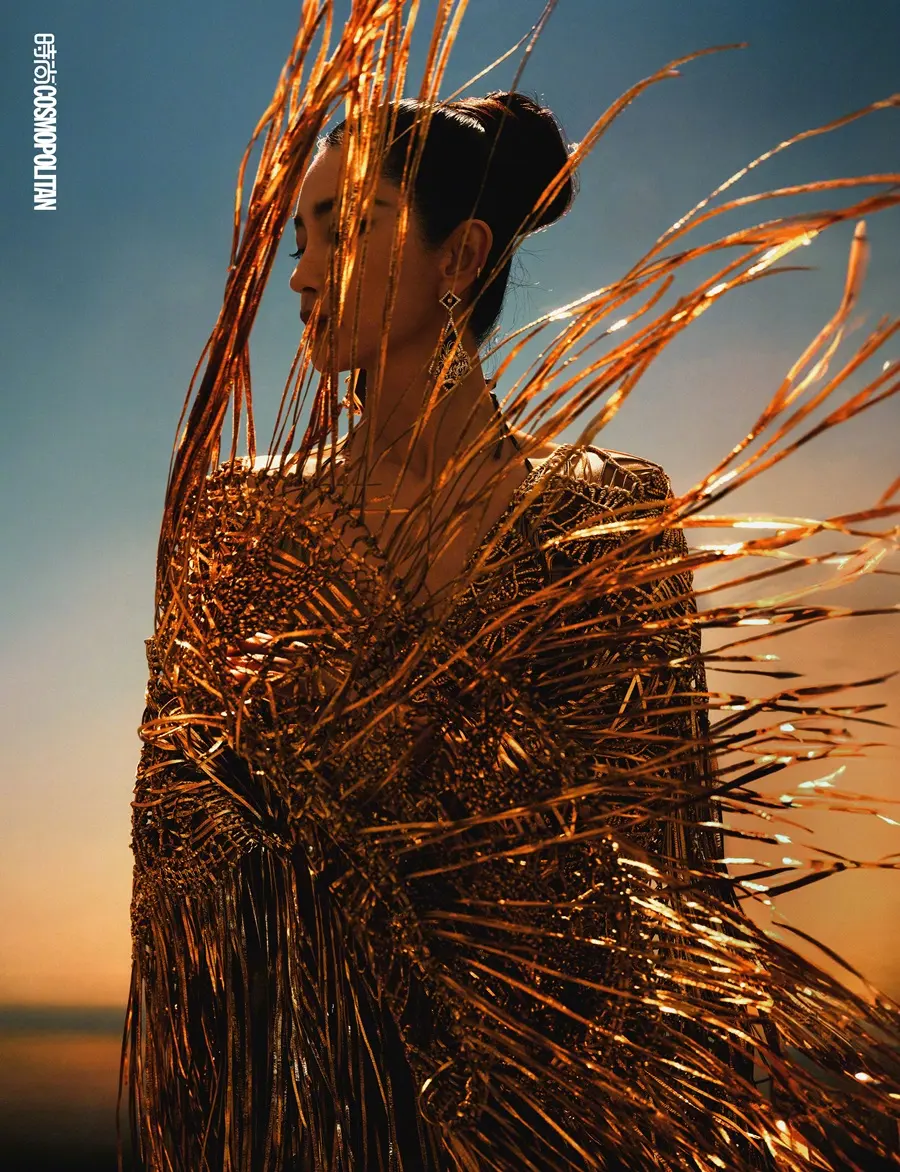 Li Bingbing & Zhou Ye @ Cosmopolitan China April 2024