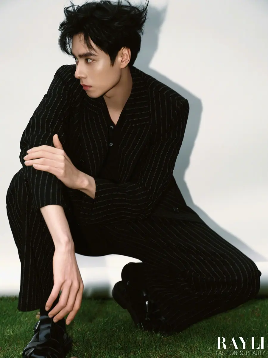 Hu Yitian @ Rayli Magazine China April 2024