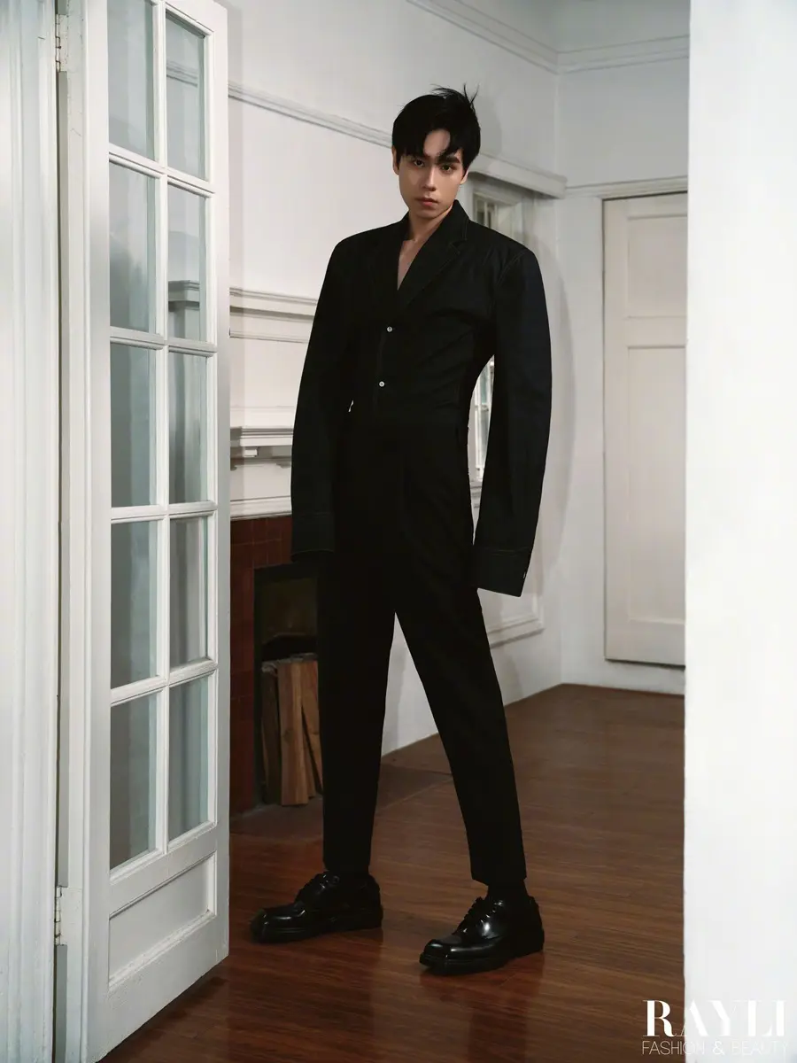 Hu Yitian @ Rayli Magazine China April 2024