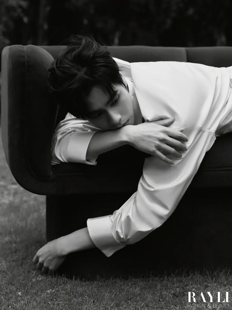 Hu Yitian @ Rayli Magazine China April 2024