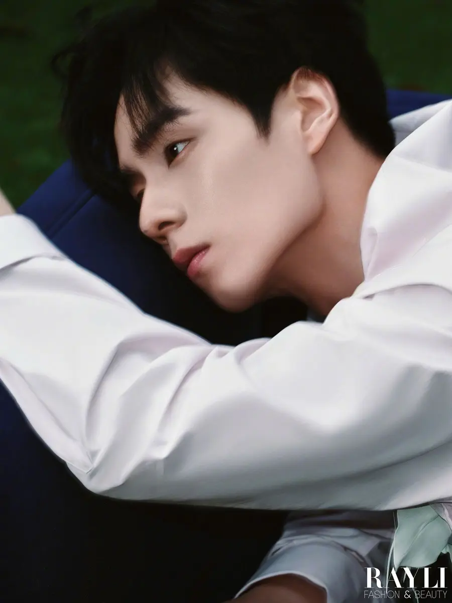 Hu Yitian @ Rayli Magazine China April 2024