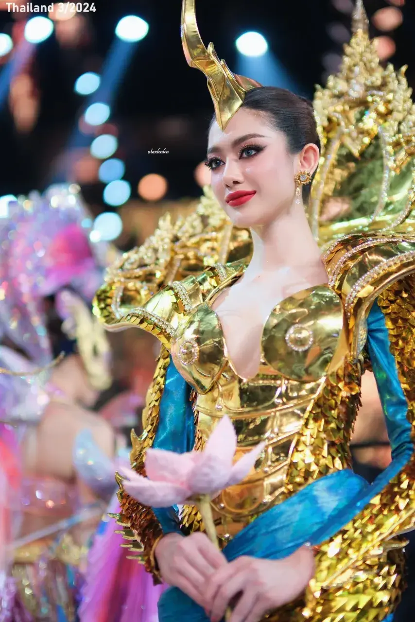 QUEEN SOMA: นาคโสมา