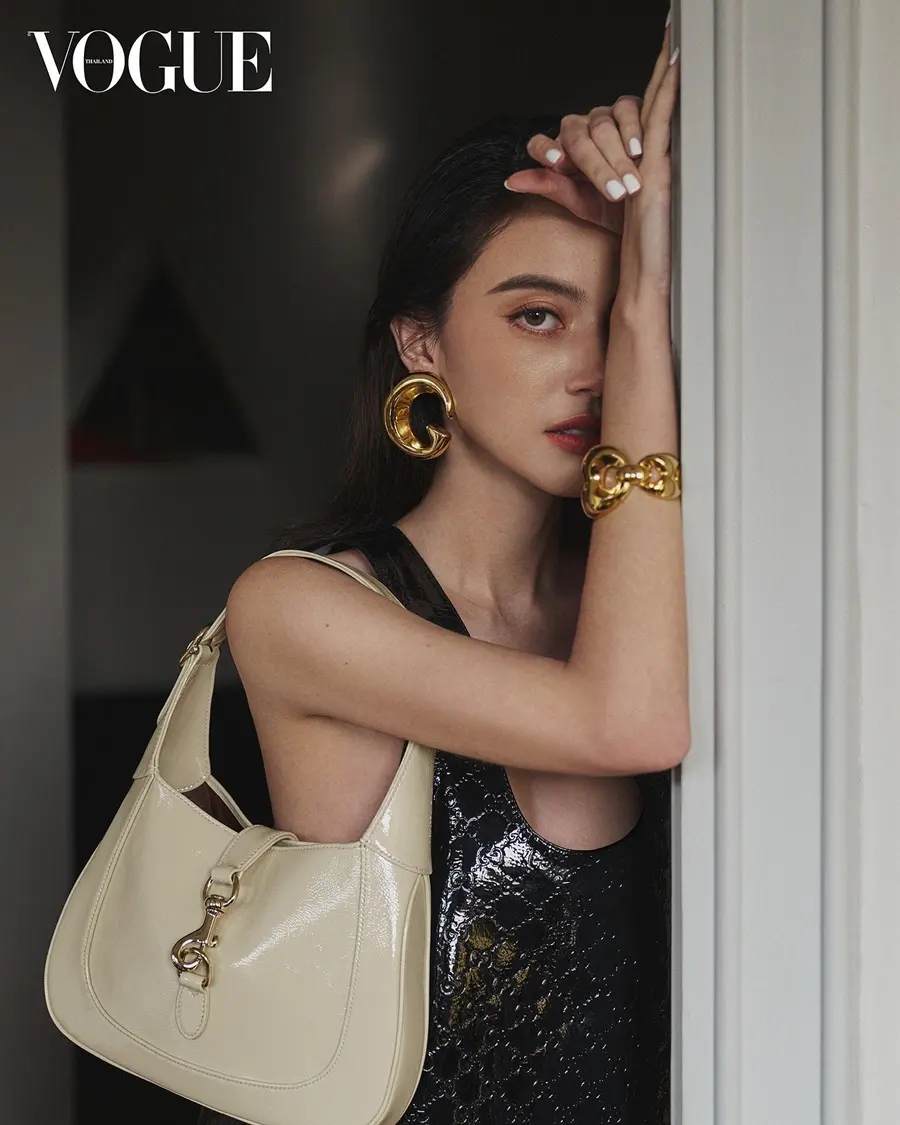 ใหม่-ดาวิกา @ VOGUE Thailand April 2024