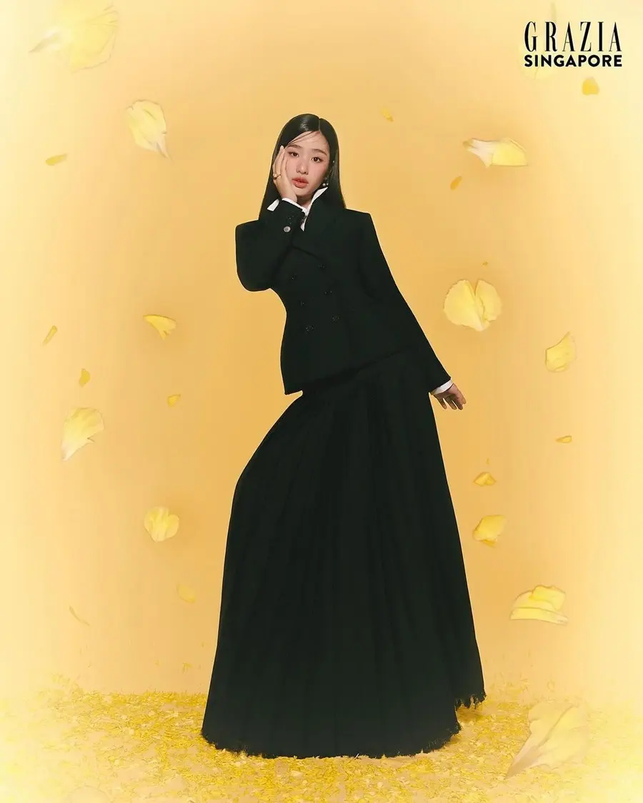 ตู ต้นตะวัน @ Grazia Singapore March 2024