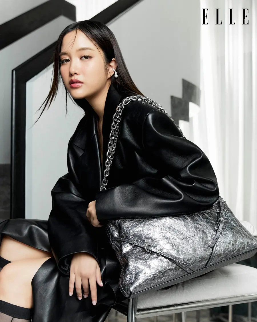 ออฟ จุมพล & ฟรีน สโรชา @ ELLE Thailand April 2024