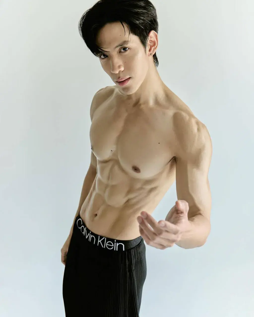 คลังรสแซ่บบบจัดจ้าน