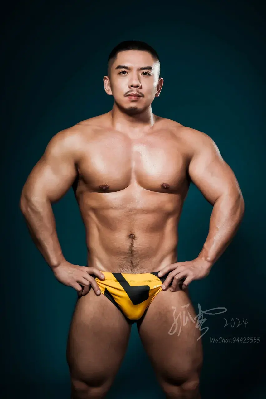 พัดแดง มังกร.