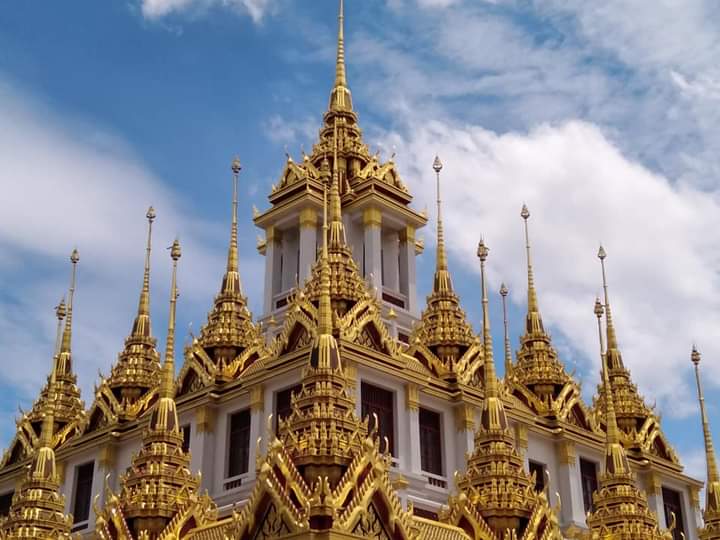 โลหะปราสาท