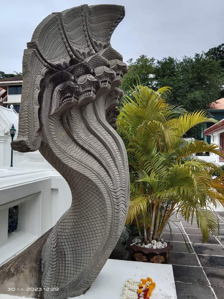 วัดปทุมวนาราม ราชวรวิหาร