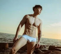 ต่อหน้าคนอื่นนายจะเป็นแฟนกับสาวคนไหนก็ช่าง แต่ลับหลังนายคือ...ของฉันจำไว้