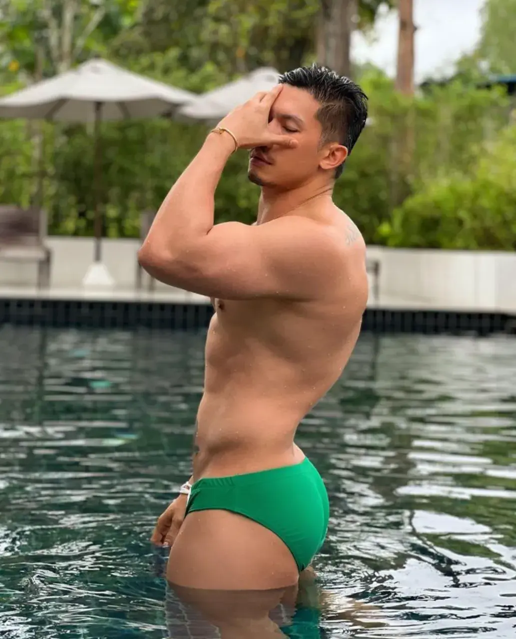 Model from Thailand ig.jeans_jhsi