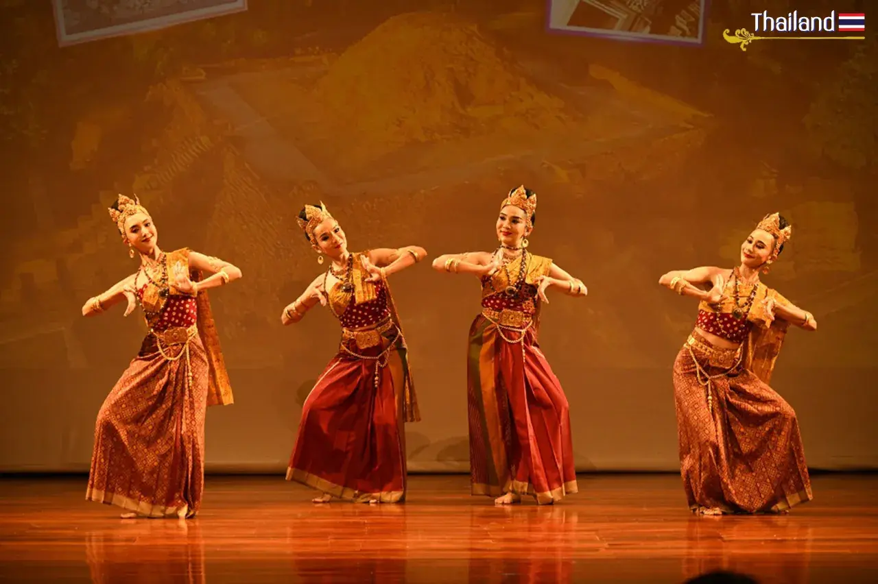 THAILAND ðđð | Rabam SiThep: Dvaravati Dance