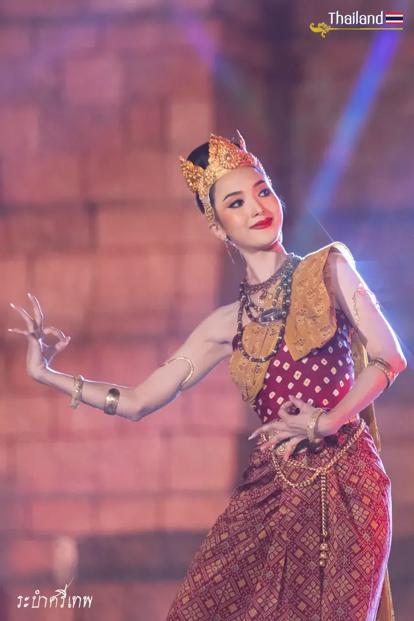 THAILAND ðđð | Rabam SiThep: Dvaravati Dance