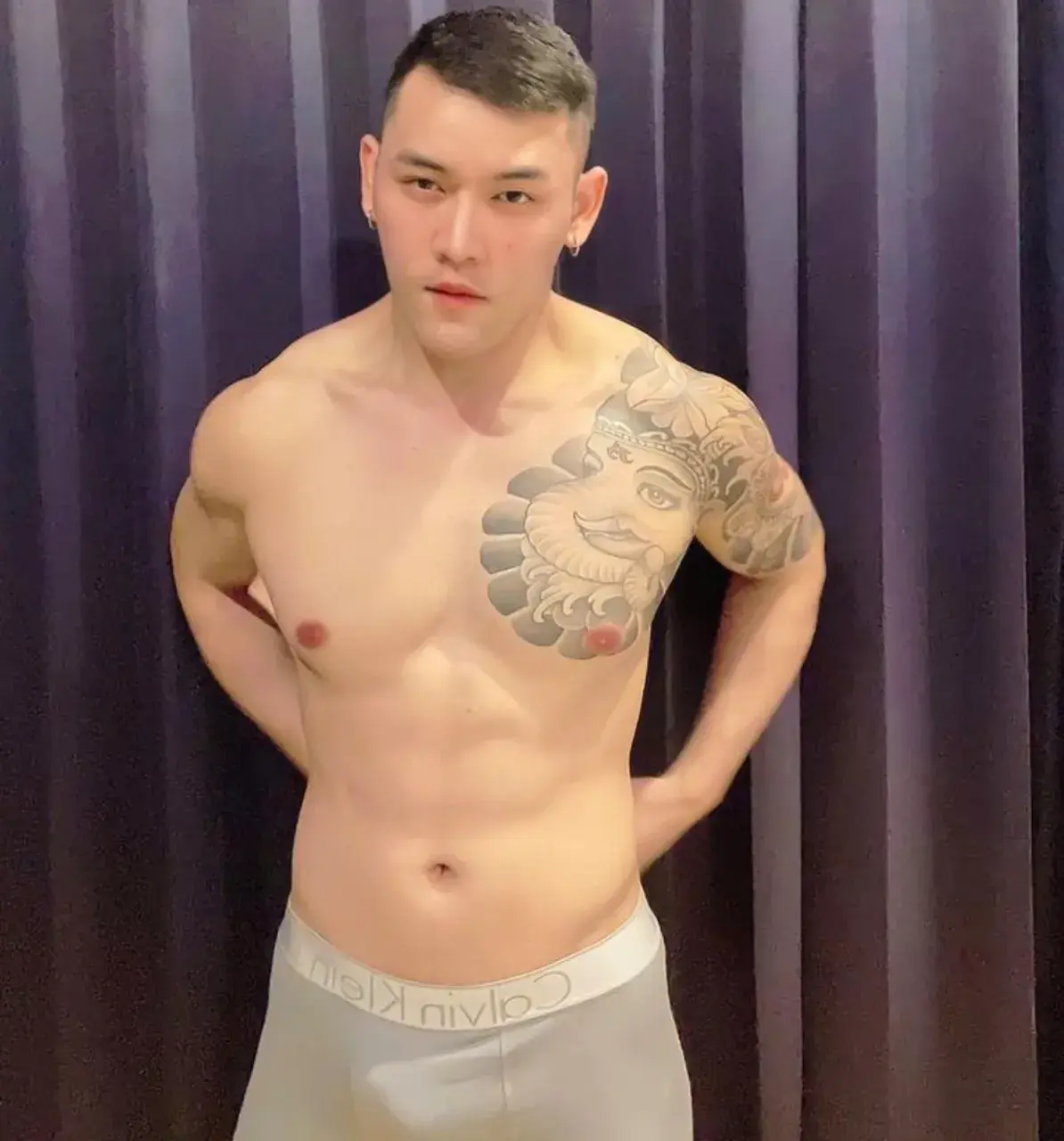 หนุ่มหล่อแห่งชาติ ไทย IG.thaen_khenasa