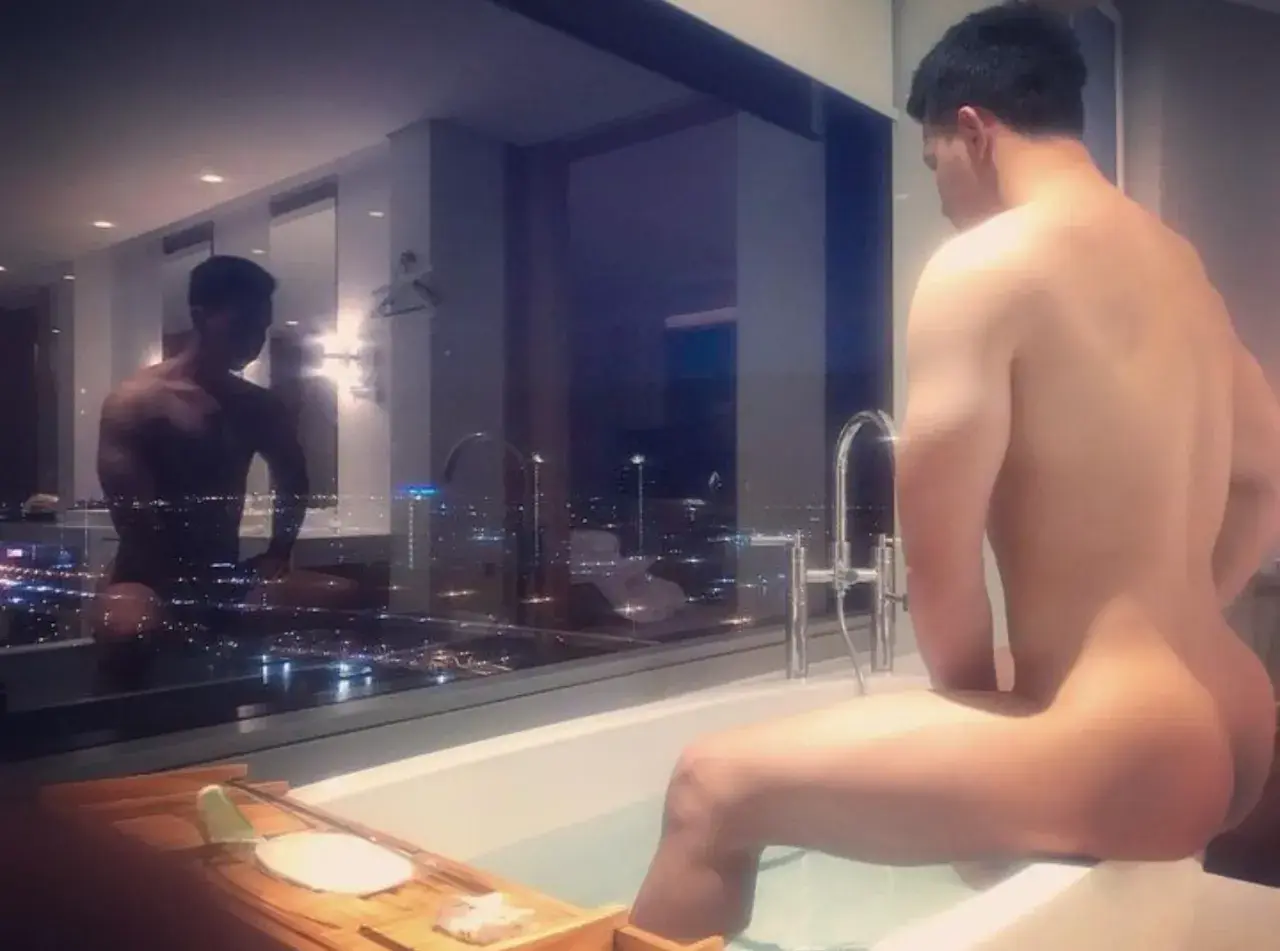 อิจฉาคนผอมๆ เราได้แค่หน้าหอมเท่านั้นเอง IG.9_kott89