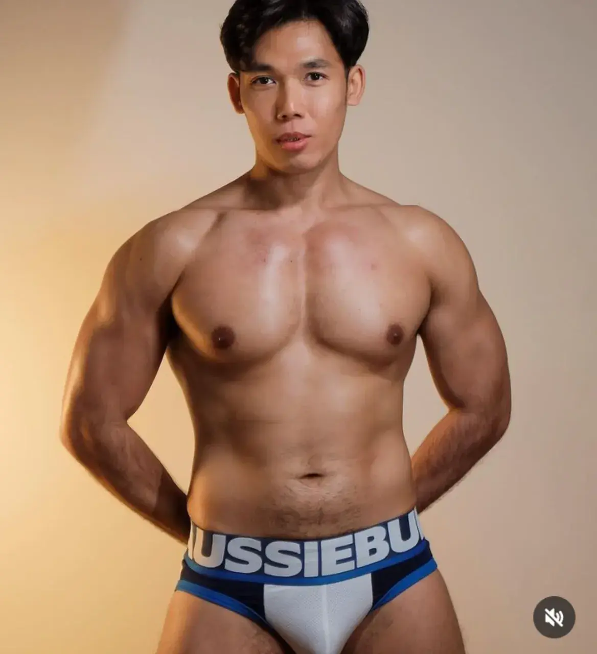 เราไม่น่ารัก แต่รักเราได้นะ IG.pacharawhite