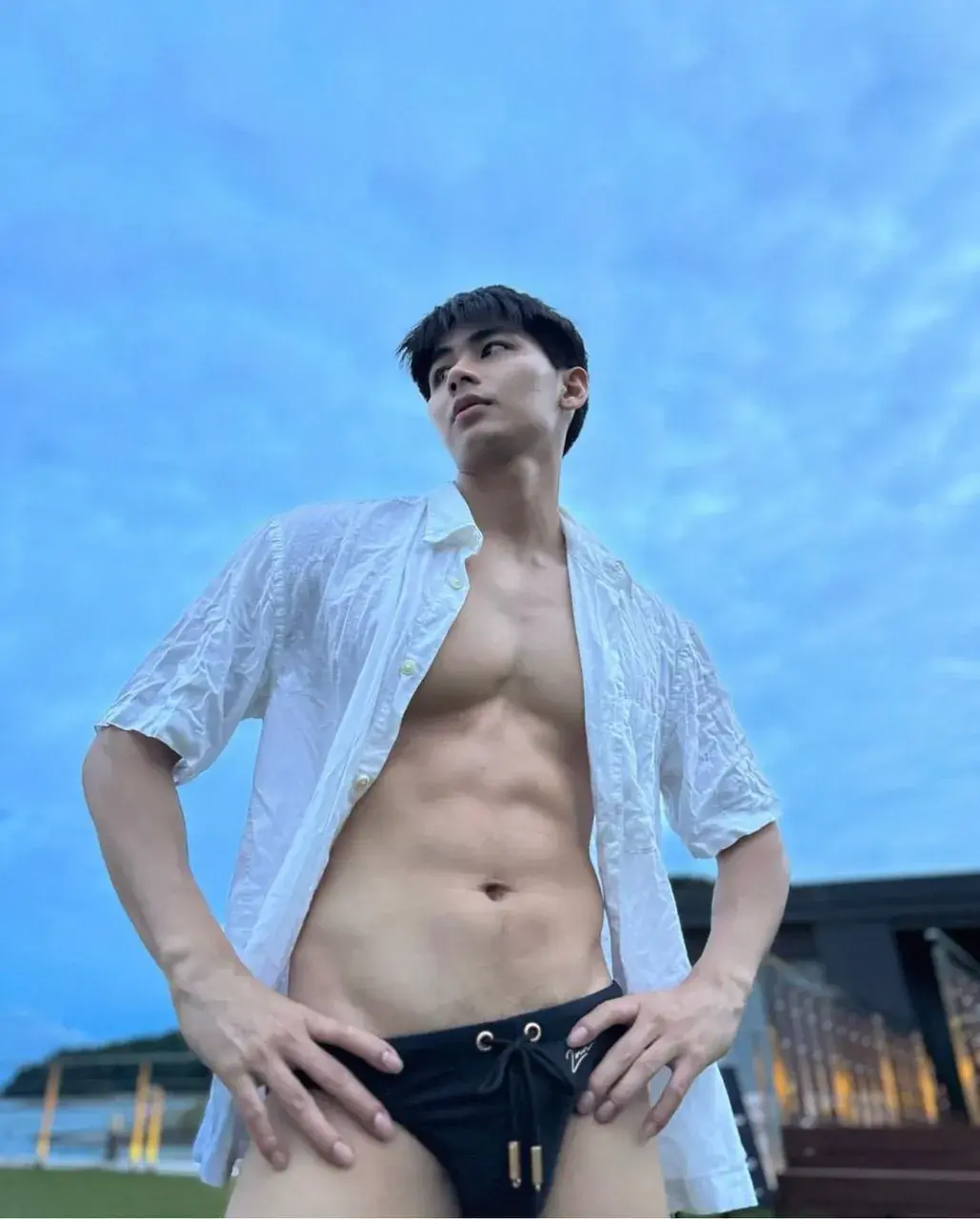 ร้อนเกินไปป่ะ