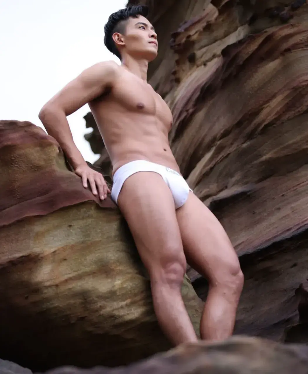 ผู้ชายร้อนๆ