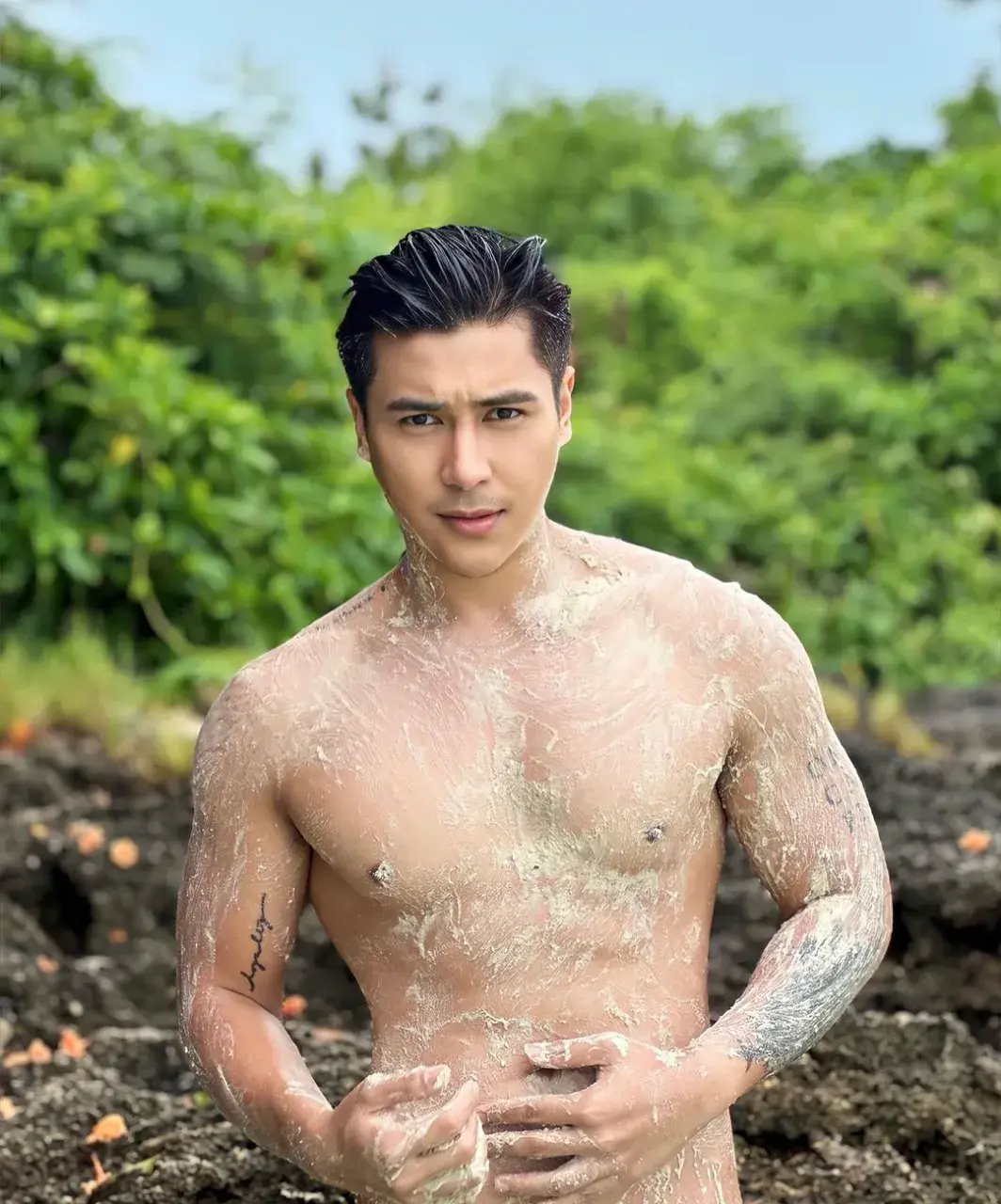 ผู้ชายร้อนๆ