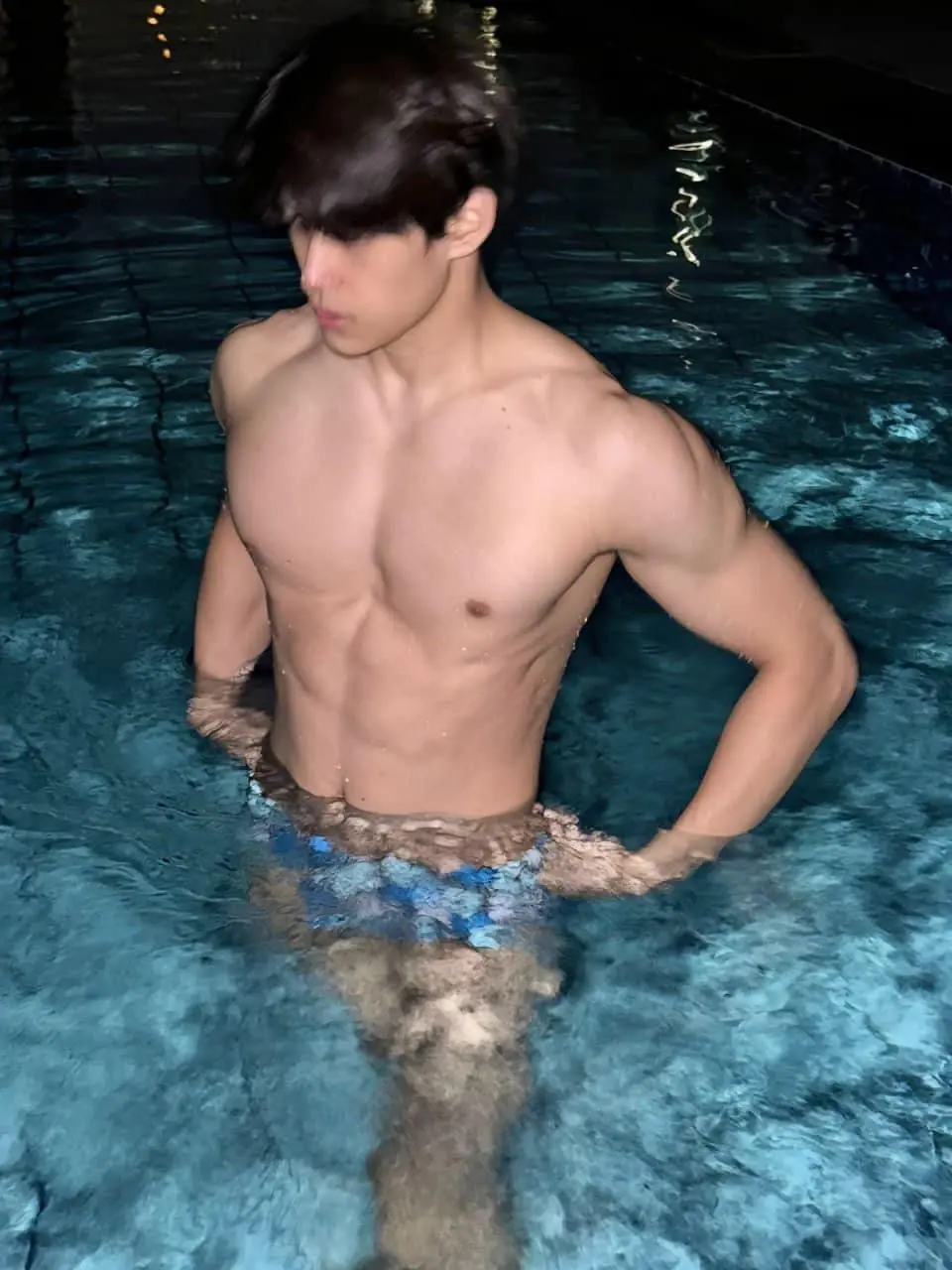 หล่อจั๊วะแสบตา>< 1