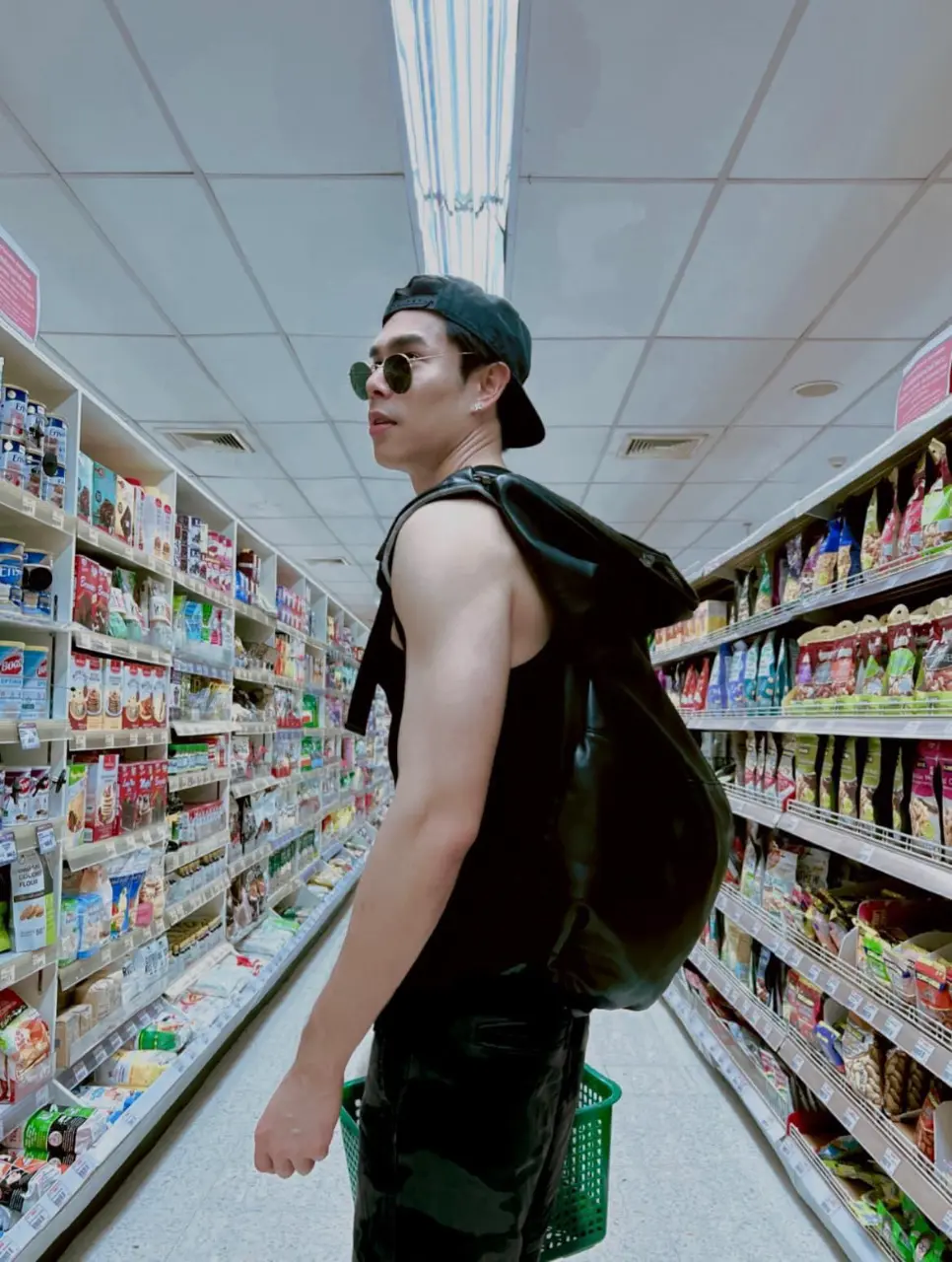 หล่อจั๊วะแสบตา>< 2