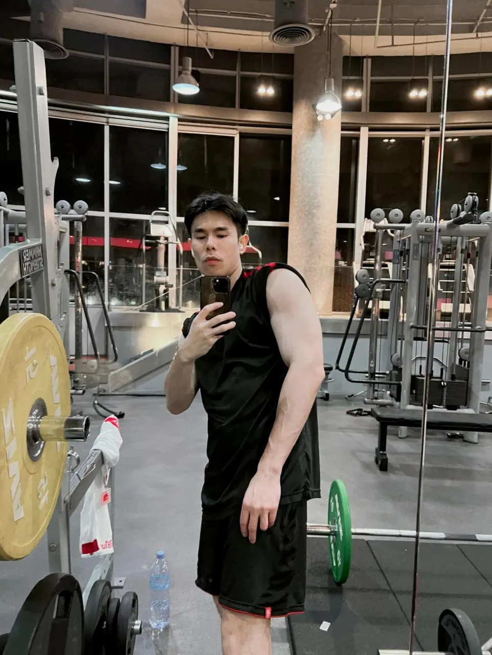 หล่อจั๊วะแสบตา>< 2