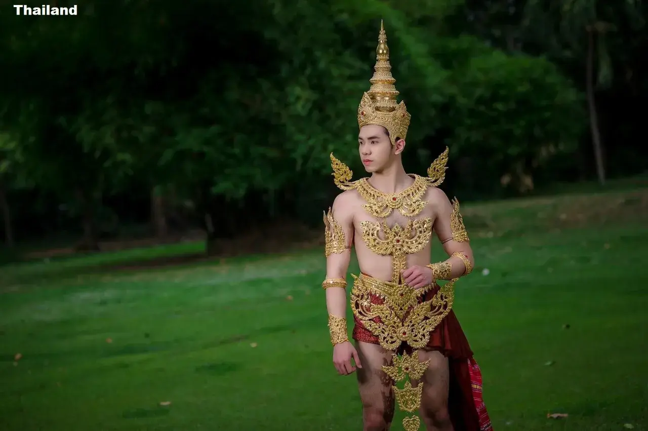 Thai Men Creative Costume 🇹🇭