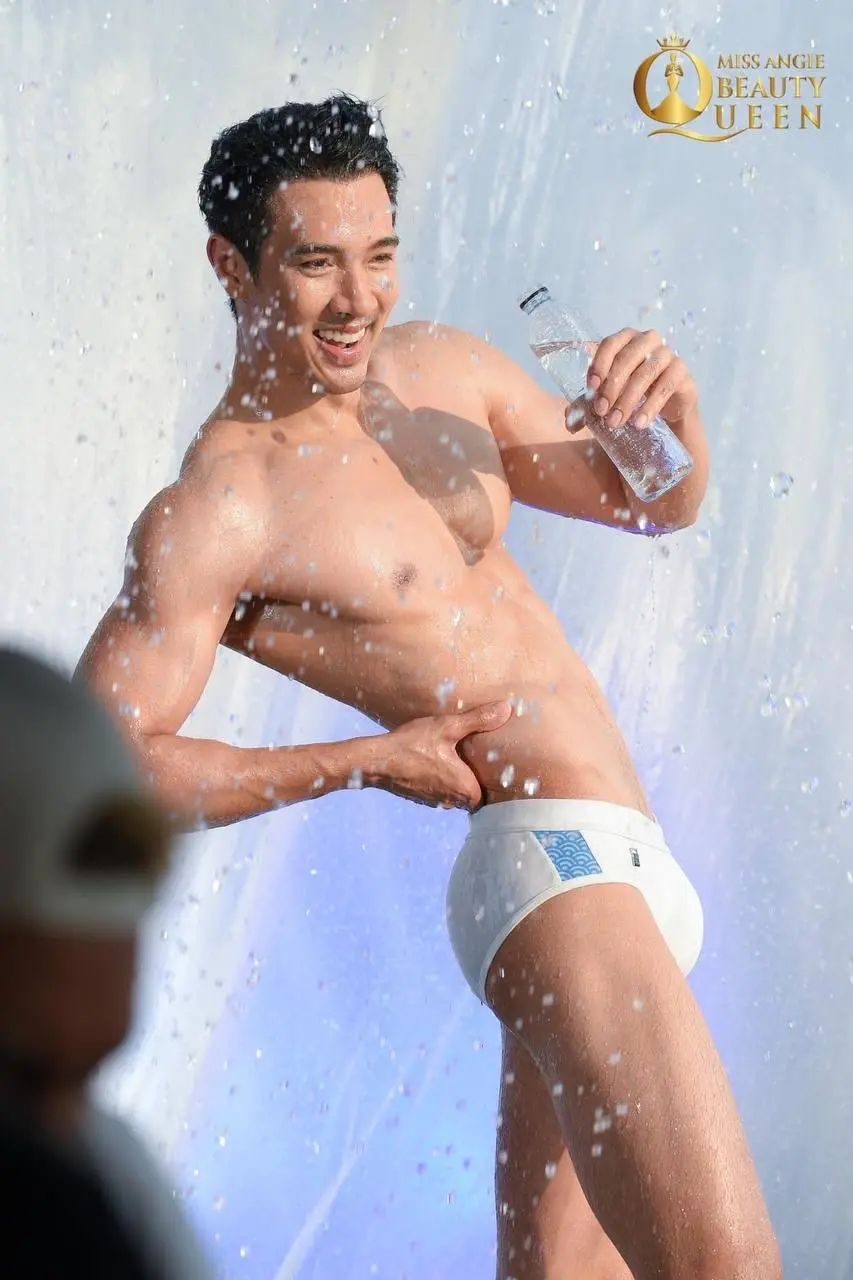หนุ่มไทย ธ๊อป ณฐนน